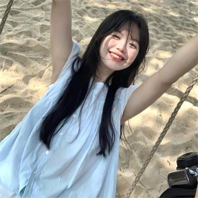 球场艳侣